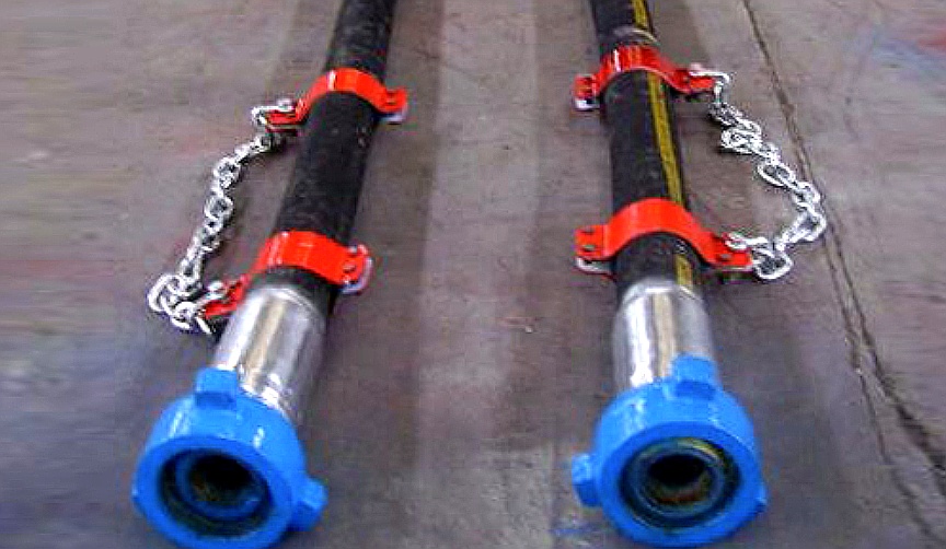 DEENPU CH Series API 7K cementing hose with hammer union end fittings, carbon fiber reinforced construction for high pressure cement slurry transfer in oil and gas well cementing operations